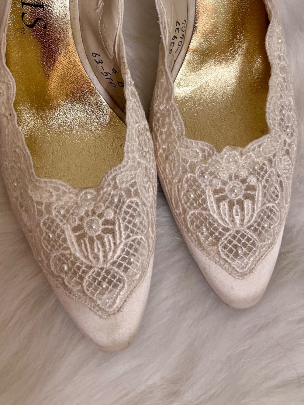 Vintage Bridal sling back shoes - Picture 2 of 6